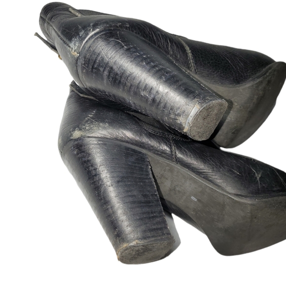 Madewell Leather Booties - Picture 9 of 14